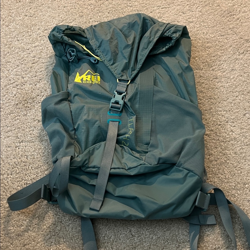 REI Flash 22 Backpack